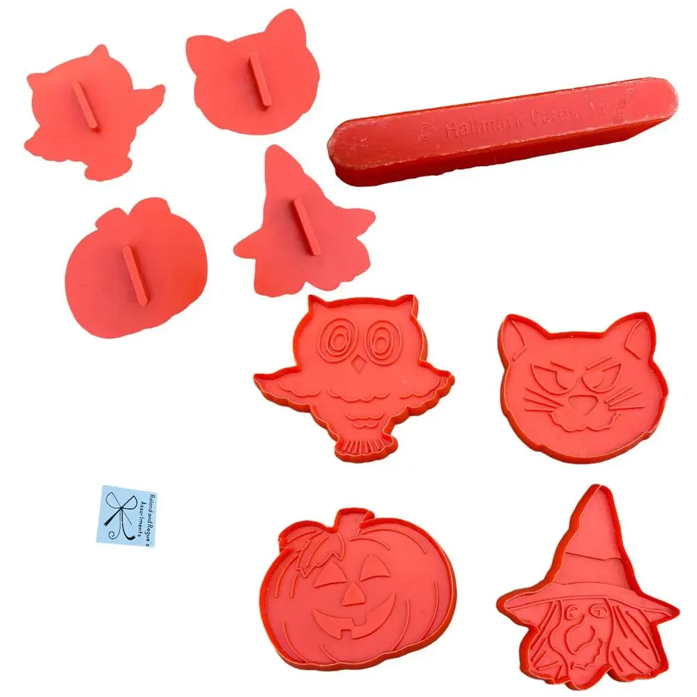 Hallmark 4-ct Halloween Cookie Cutter Crafting Decor